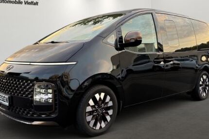 Hyundai STARIA 74.809 km 33.990 &euro; Neuss 41464