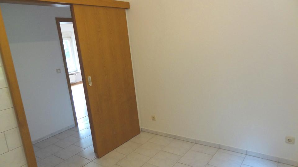 Erdgeschoßwohnung Velbert Langenberg - 3 Zimmer, 57 m&sup2;, 400&euro; | Angebot:25349477