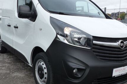 Opel Vivaro 67.700 km 13.950 &euro; Solingen 42699
