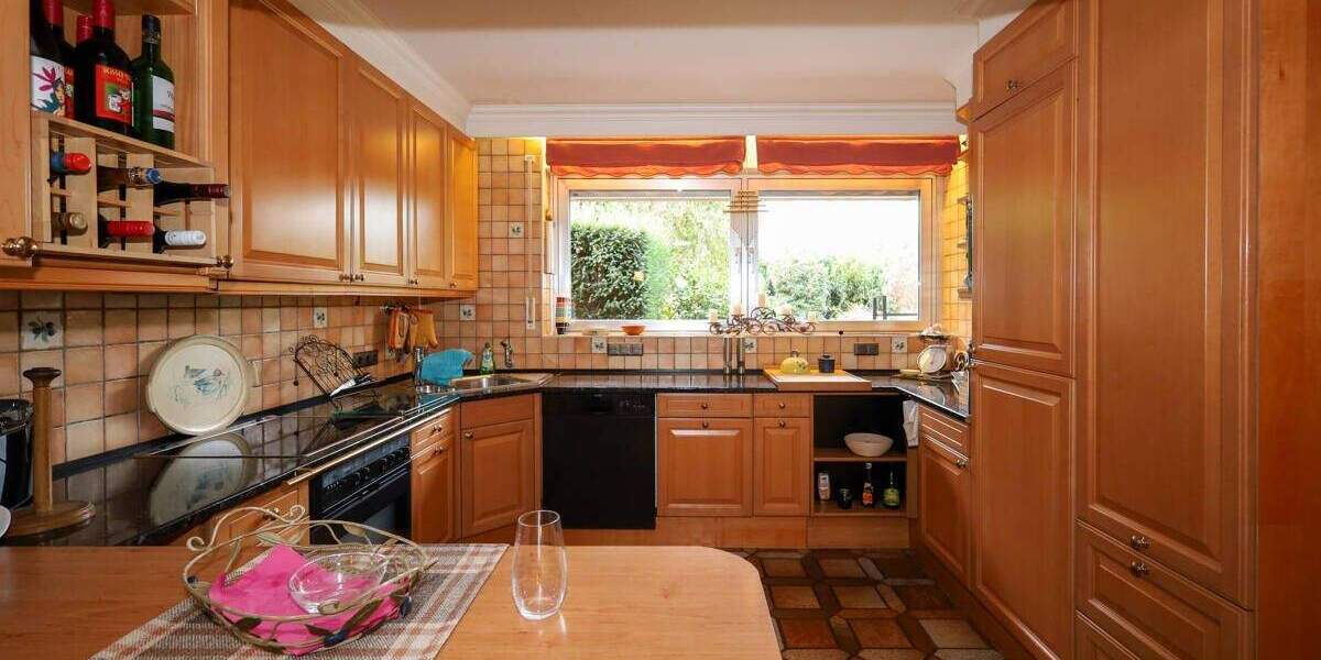 Reihenendhaus Monheim am Rhein Monheim - 7 Zimmer, 171 m&sup2;, 525.000&euro; | Angebot:25736789