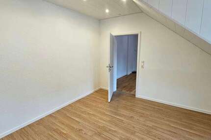 Wohnung Solingen Aufderhöhe - 4 Zimmer, 85 m&sup2;, 179.000&euro; | Angebot:27589514