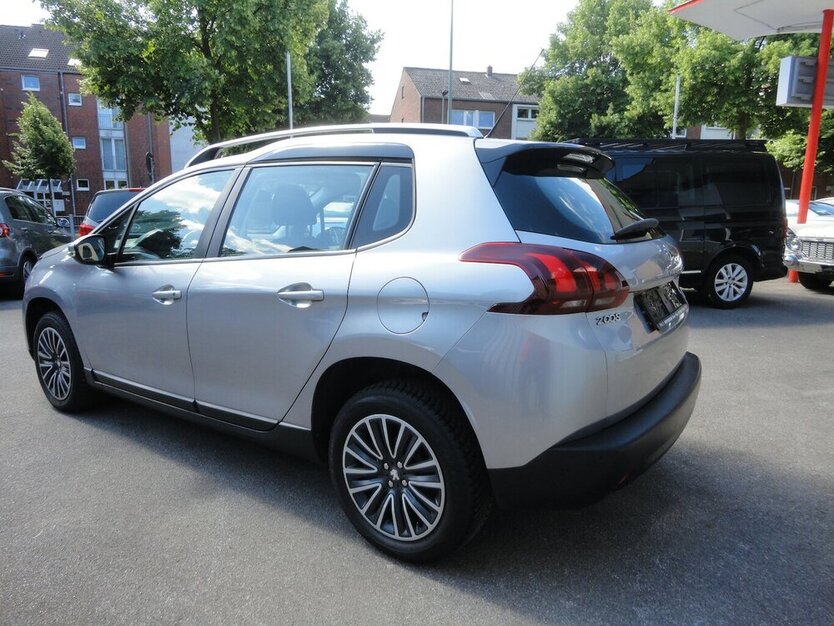 Peugeot 2008 Active 1,2 Klima SHZ PDC Allwetter 60.000 km 8.990 € Neuss 41462