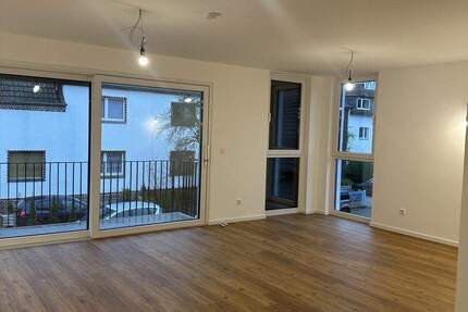 Moderne Neubauwohnung im 1. Obergeschoss - stilvolles Wohnen mit Balkon! 2 zimmer