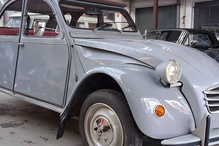 Citroen 2 CV 7.498 km 16.250 € Düsseldorf 40476