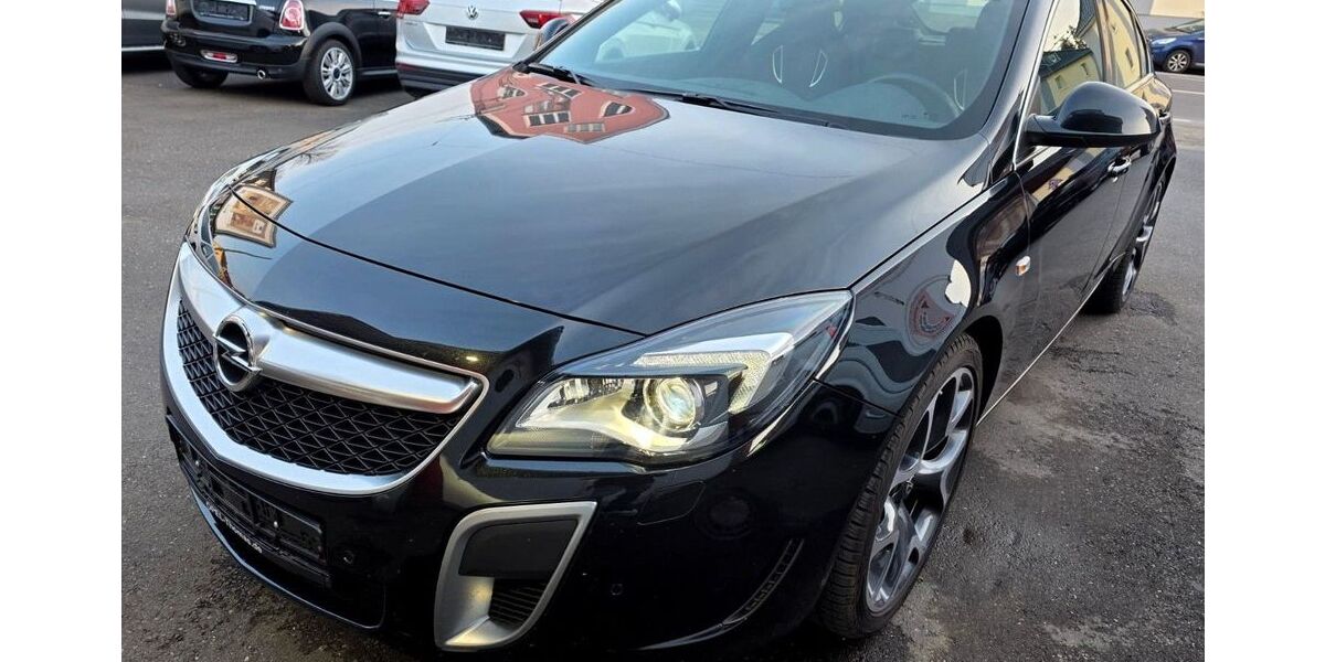 Opel Insignia 44.629 km 20.980 &euro; Solingen 42659