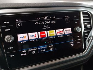 VW T-Roc Active Cabrio 1.5 TSI ACC Navi PDC SHZ 23.625 km 23.800 € HAAN 42781