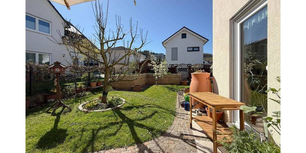 Doppelhaushälfte Overath - 4 Zimmer, 152 m&sup2;, 785.000&euro; | Angebot:26192128