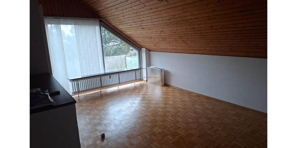 Dachgeschoßwohnung Solingen Burg - 2 Zimmer, 70 m&sup2;, 540&euro; | Angebot:24849030