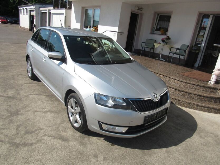 Skoda Rapid 106.000 km 8.700 € Leverkusen 51371