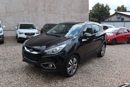 Hyundai ix35 105.964 km 10.990 &euro; Solingen 42653