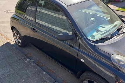 Nissan Micra 225.000 km 1.400 &euro; Solingen 42659