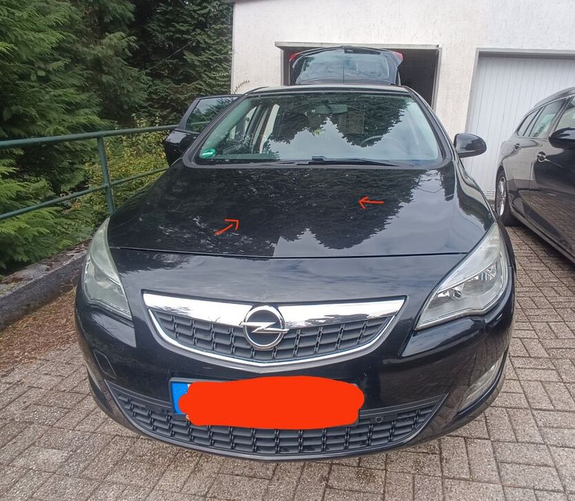 Opel Astra 196.000 km 3.000 € Solingen 42659