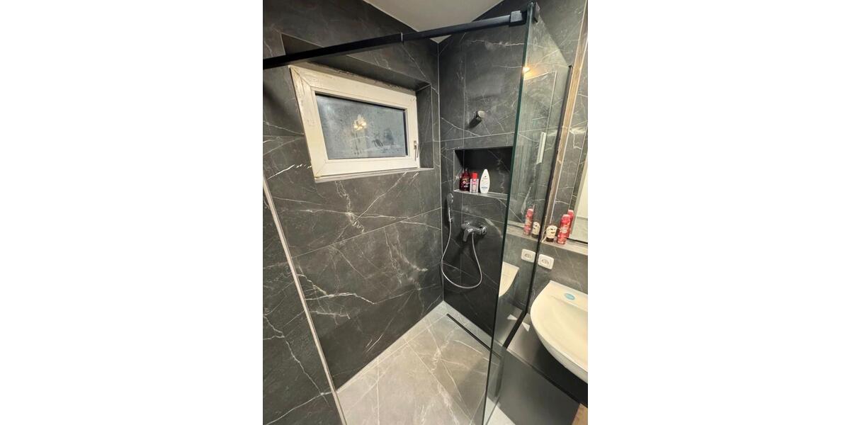 Etagenwohnung Köln Heimersdorf - 1 Zimmer, 38 m&sup2;, 1.200&euro; | Angebot:24276468