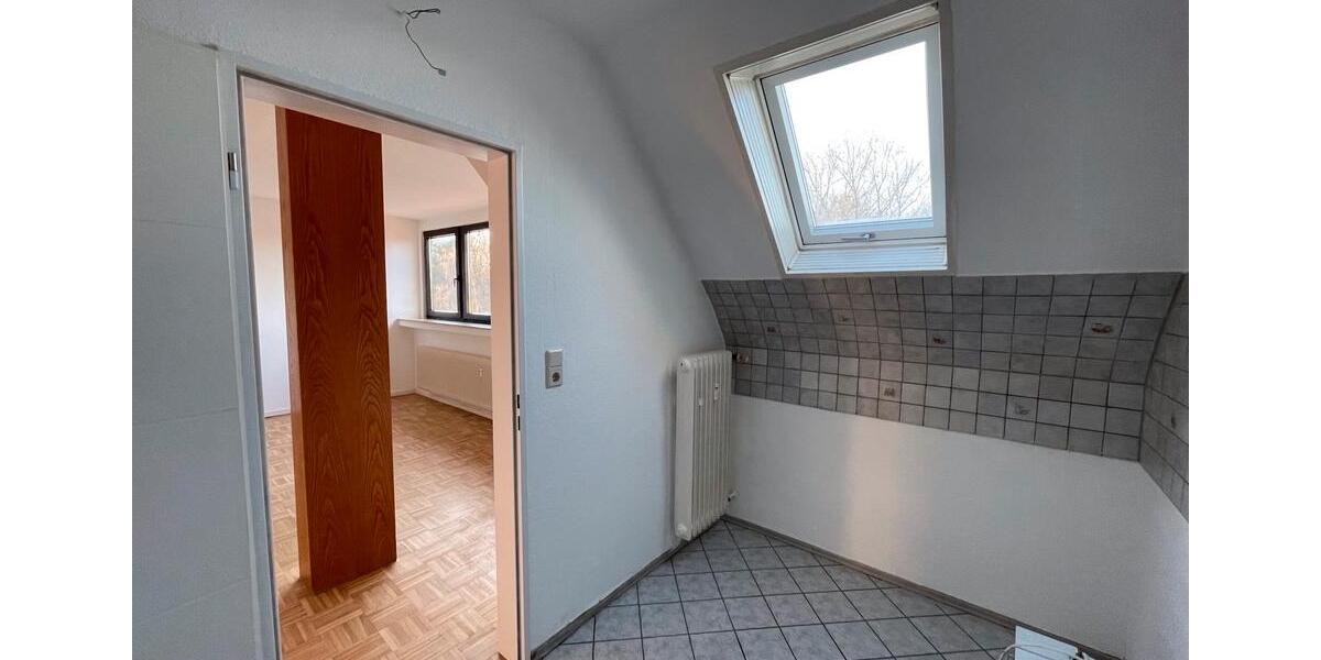 Etagenwohnung Leverkusen Schlebusch - 2 Zimmer, 55 m&sup2;, 820&euro; | Angebot:24313147