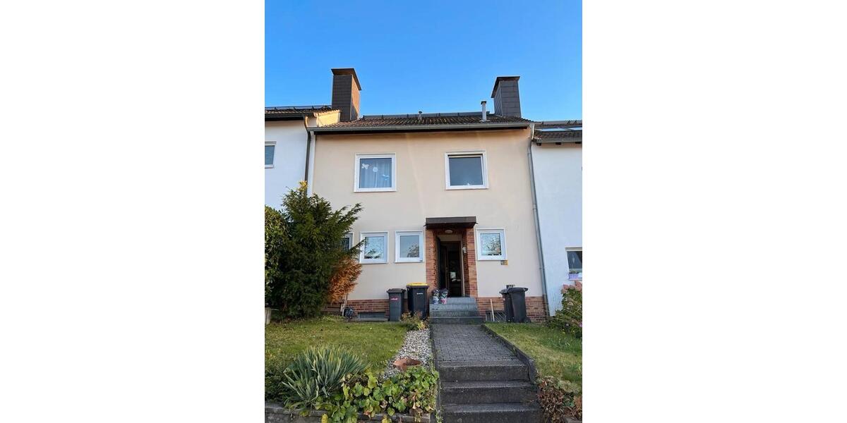 Anprechendes Reihenmittelhaus mit Garten - provisionsfrei! 4 zimmer