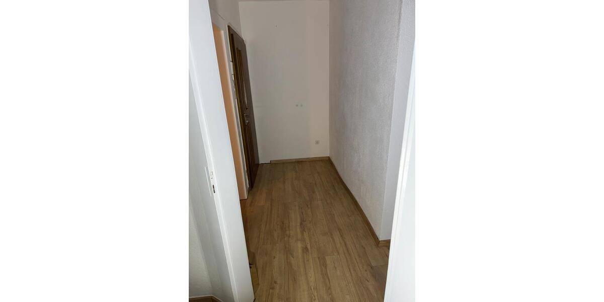Etagenwohnung Leverkusen - 2 Zimmer, 50 m&sup2;, 700&euro; | Angebot:24870018