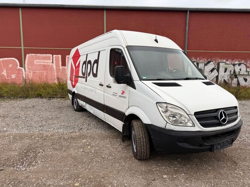 Mercedes-Benz Sprinter 389.890 km 6.200 € Neuss 41472