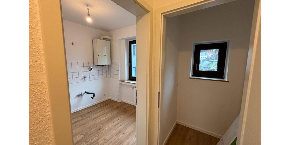 Etagenwohnung Pulheim - 1 Zimmer, 34 m&sup2;, 350&euro; | Angebot:24830809