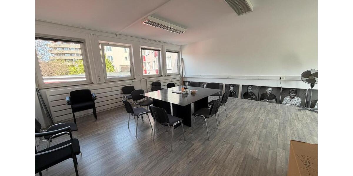 Gewerbeobjekt Bergisch Gladbach Alt-Frankenforst - 2.500&euro; | Angebot:26086954