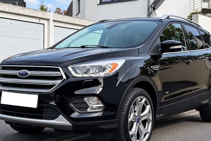Ford Kuga 111.500 km 13.650 &euro; Köln 51107