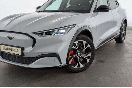 Ford Mustang Mach-E 30.200 km 32.660 € Düsseldorf 40599