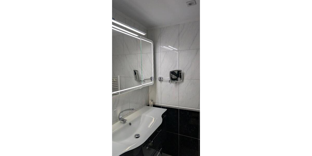 Erdgeschoßwohnung Bergisch Gladbach Frankenforst - 2 Zimmer, 61 m&sup2;, 249.000&euro; | Angebot:26111948
