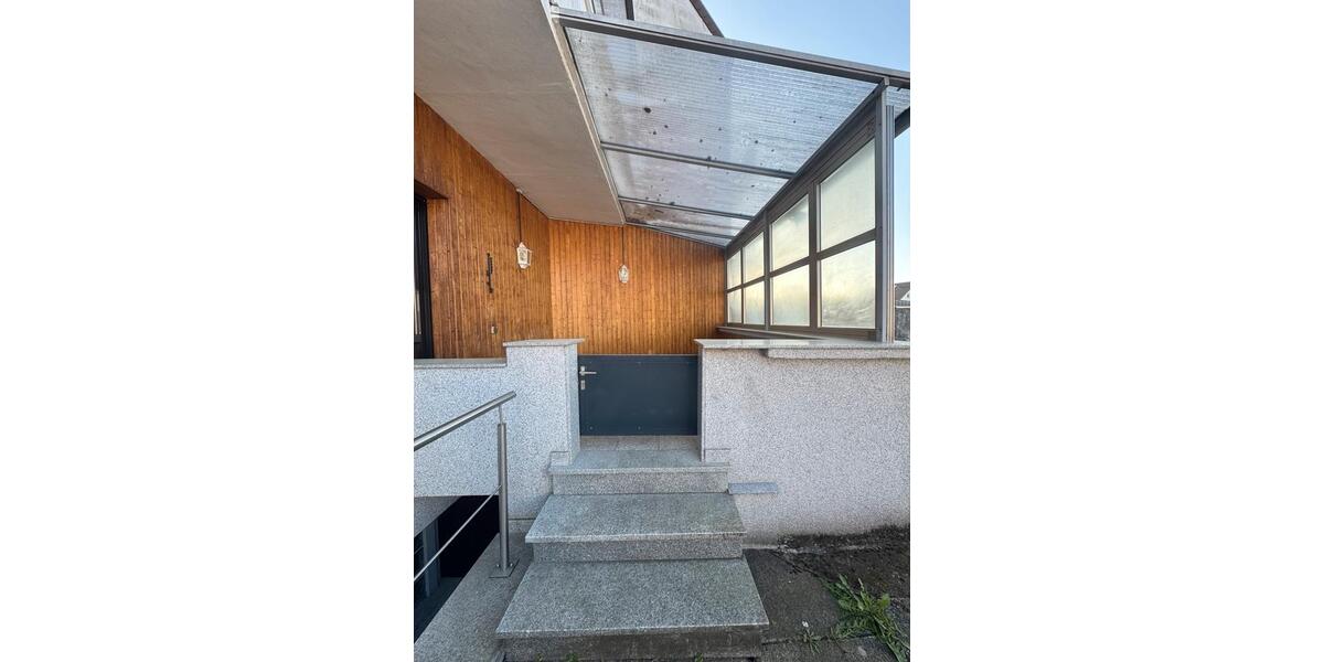 Erdgeschoßwohnung Köln Kalk - 2 Zimmer, 60 m&sup2;, 800&euro; | Angebot:26688490
