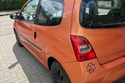 Renault Twingo 195.000 km 2.050 &euro; Bergisch Gladbach 51469