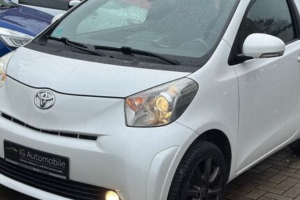 Toyota IQ 124.374 km 4.470 &euro; Köln 51109