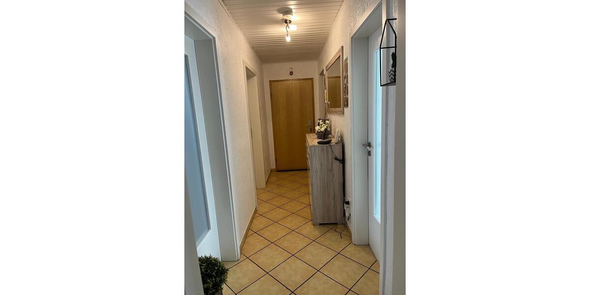 Dachgeschoßwohnung Remscheid Lüttringhausen - 4 Zimmer, 62 m&sup2;, 130.000&euro; | Angebot:24462090