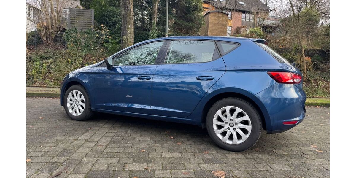 Seat Leon 79.000 km 13.500 &euro; Solingen 42653