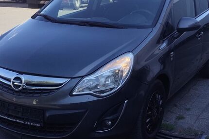 Opel Corsa 157.000 km 2.690 &euro; Ennepetal 58256