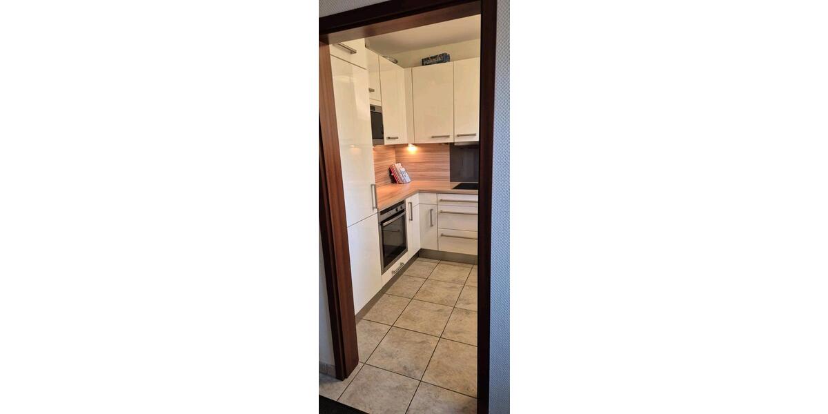 Reihenhaus Remscheid Lüttringhausen - 5 Zimmer, 146 m&sup2;, 420.000&euro; | Angebot:24774545