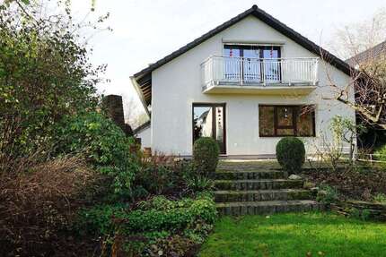 Haus Leverkusen Schlebusch - 7 Zimmer, 191 m&sup2;, 698.000&euro; | Angebot:24277388