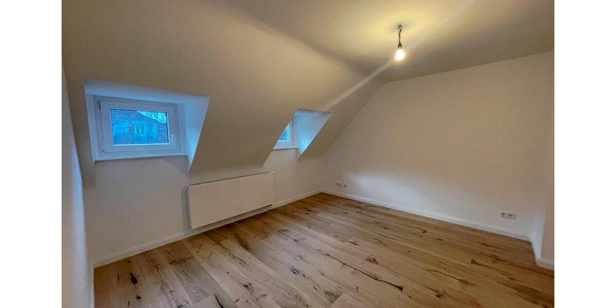 Etagenwohnung Düsseldorf Niederkassel - 3 Zimmer, 66 m&sup2;, 1.300&euro; | Angebot:24002364