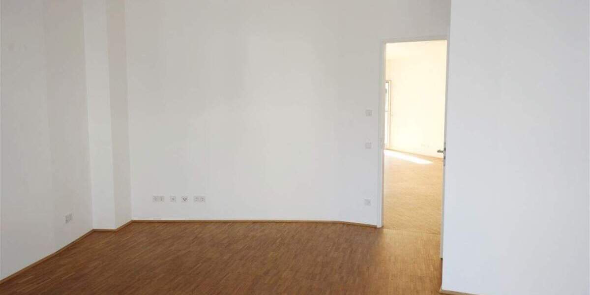 Etagenwohnung Düsseldorf Flingern Nord - 3 Zimmer, 117 m&sup2;, 1.879&euro; | Angebot:25645621