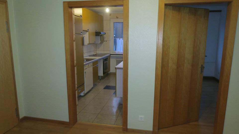 Etagenwohnung Heiligenhaus - 4 Zimmer, 105 m&sup2;, 950&euro; | Angebot:24801778