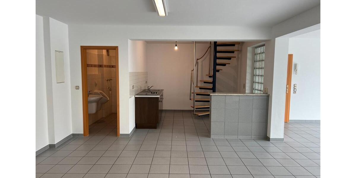 Maisonettenwohnung Pulheim - 3 Zimmer, 159 m&sup2;, 1.600&euro; | Angebot:27591086