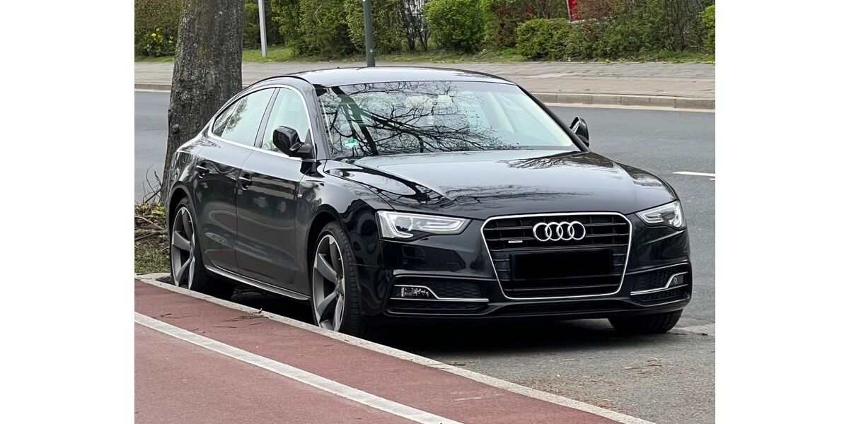 Audi A5 156.000 km 18.499 &euro; Düsseldorf 40599