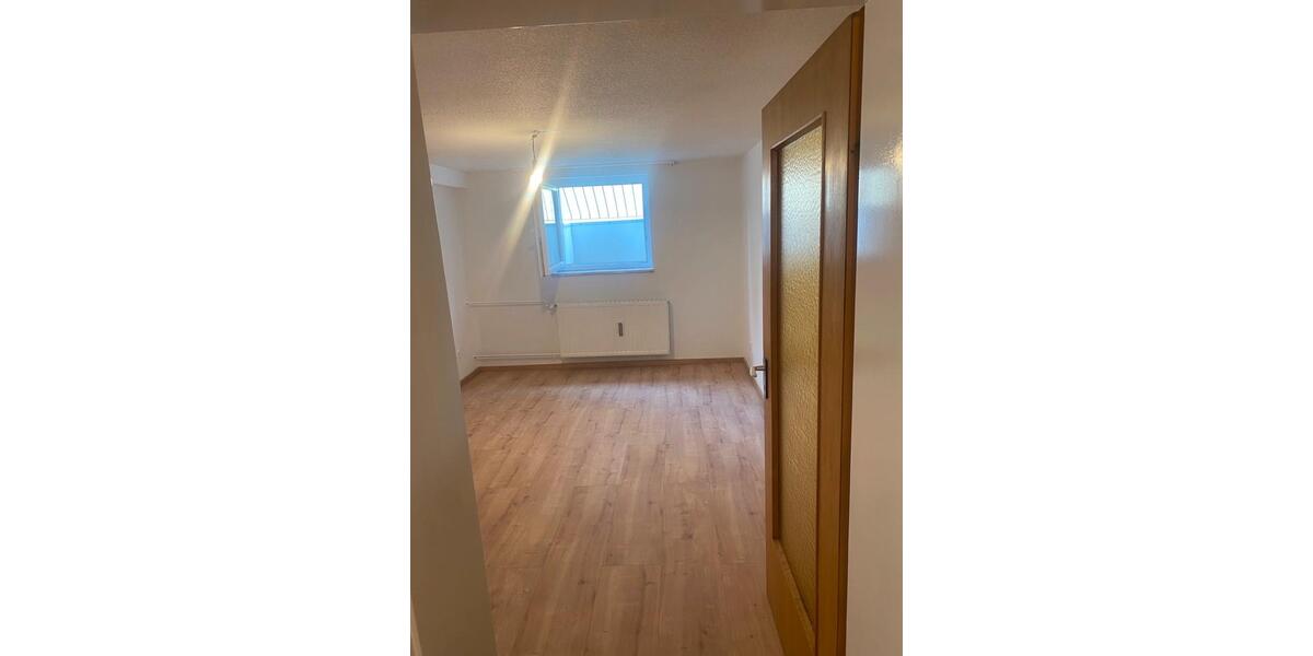 Etagenwohnung Wuppertal Gemarkung Ronsdorf - 2 Zimmer, 40 m&sup2;, 500&euro; | Angebot:26439705
