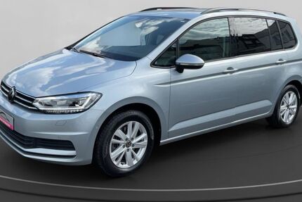 VW Touran 21.211 km 38.980 &euro; Köln-Mülheim 51063