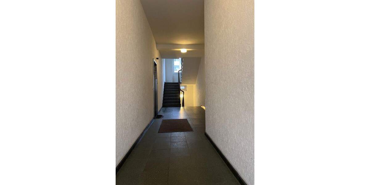 Etagenwohnung Düsseldorf Golzheim - 2 Zimmer, 50 m&sup2;, 1.110&euro; | Angebot:24820738