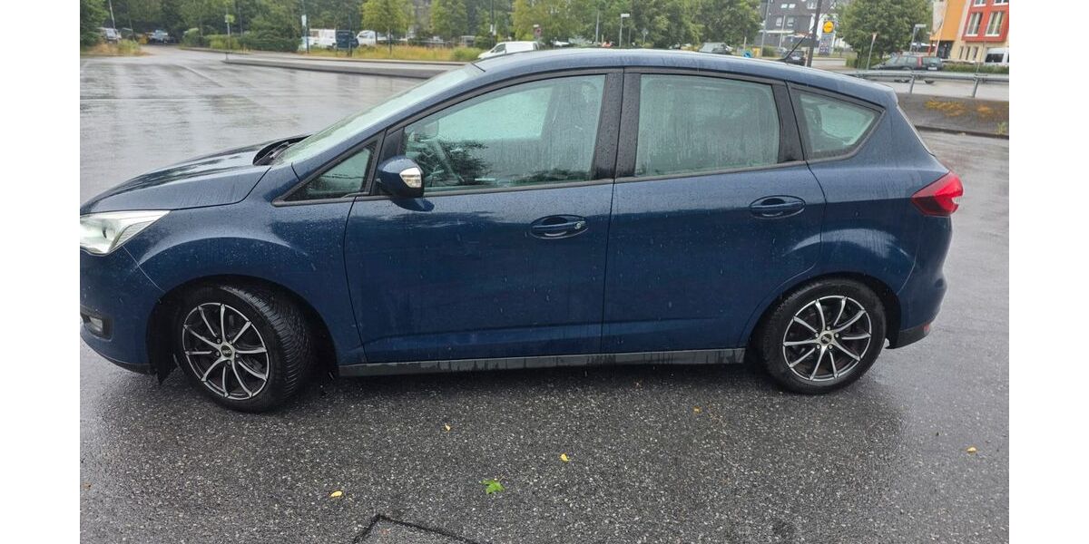 Ford C-Max 182.000 km 8.400 &euro; Düsseldorf 40591