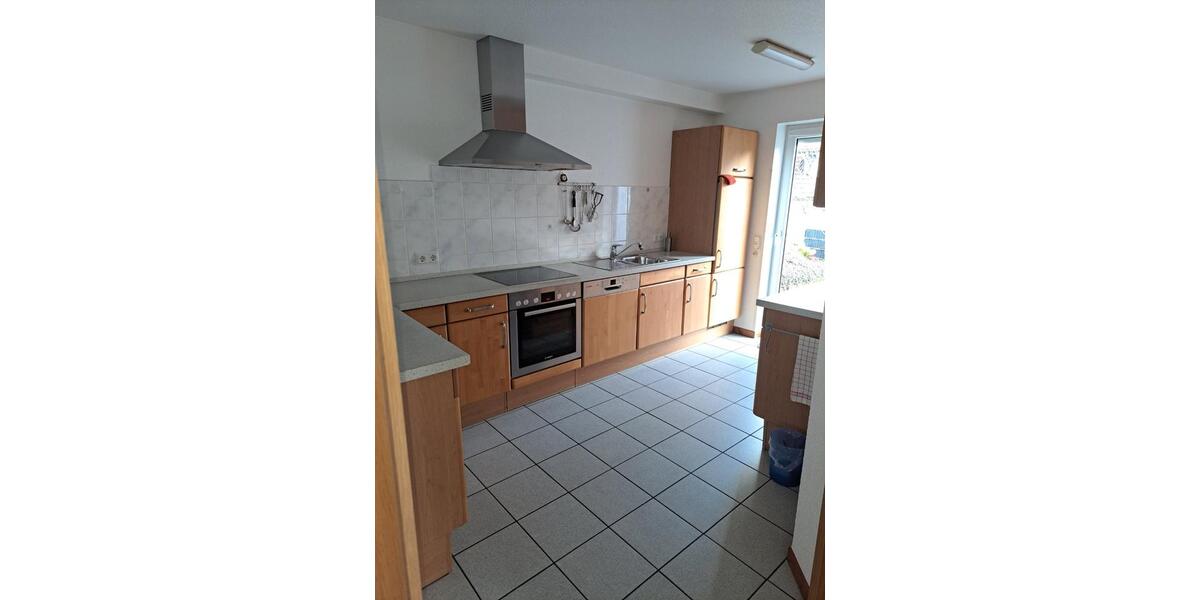Etagenwohnung Lindlar - 3 Zimmer, 130 m&sup2;, 450.000&euro; | Angebot:26351315