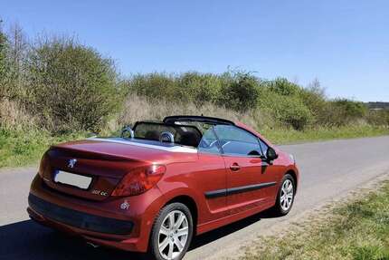 Peugeot 207 117.966 km 3.200 &euro; Köln 50674