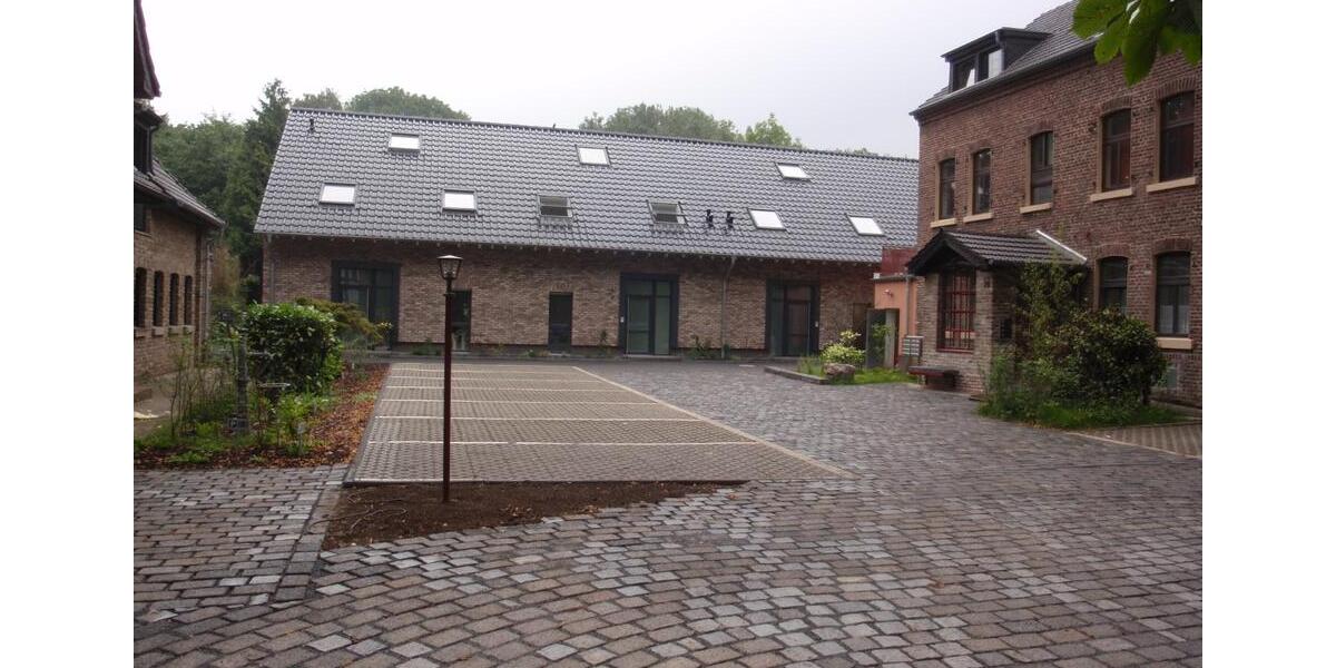 Dachgeschoßwohnung Köln Heimersdorf - 3 Zimmer, 78 m&sup2;, 405.000&euro; | Angebot:24675913