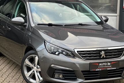 Peugeot 308 127.000 km 10.490 € Neuss 41462
