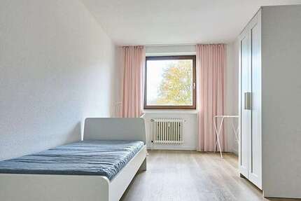 WG-Zimmer in Düsseldorf 629 € 11 m² zimmer
