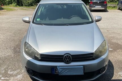 VW Golf 160.000 km 4.500 &euro; Hattingen 45527