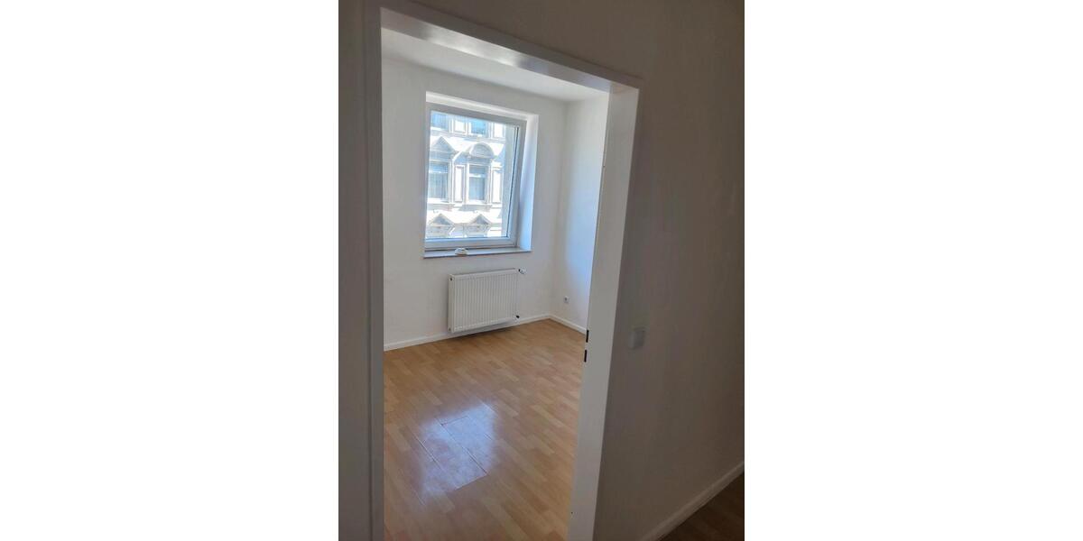 Etagenwohnung Wuppertal Gemarkung Langerfeld - 4 Zimmer, 95 m&sup2;, 800&euro; | Angebot:26399089